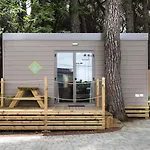 Fabulous Village 3* 卡萨尔帕洛措